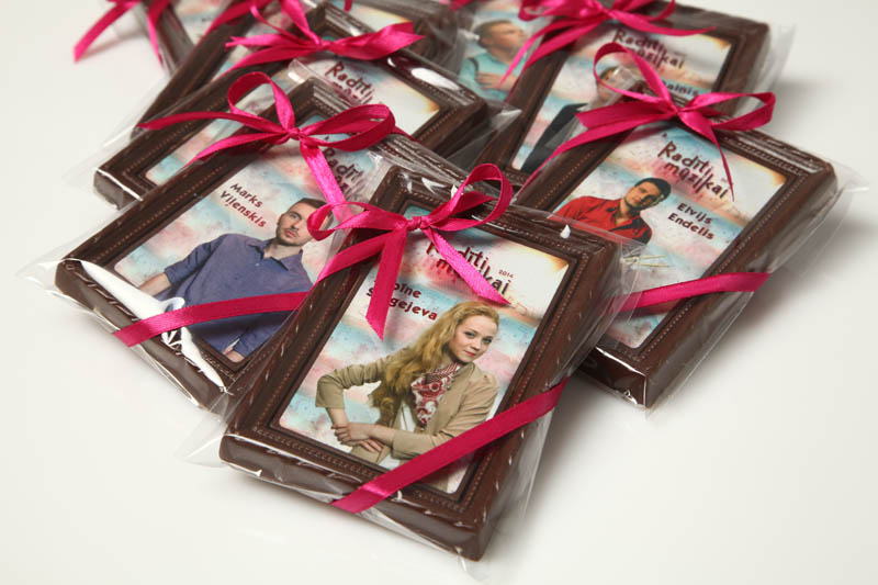Friendship Day Gifts - 90g Framed Chocolate Picture in a Polybag with Ribbon