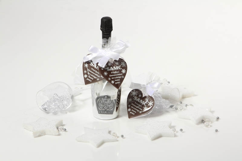 Personalised Christmas Chocolate - 30g Chocolate Heart in a Bag with Ribbon
