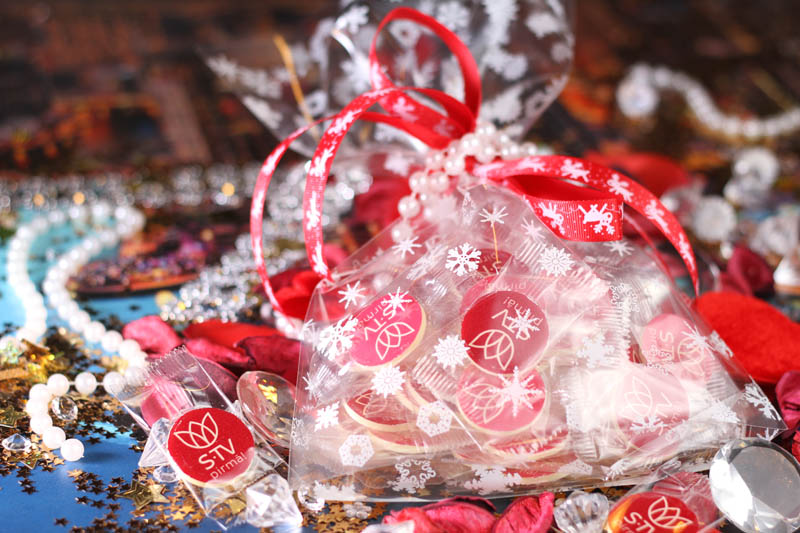 Printing On Chocolate - 38 Promotional Chocolates in a Bag with Ribbon, 110g