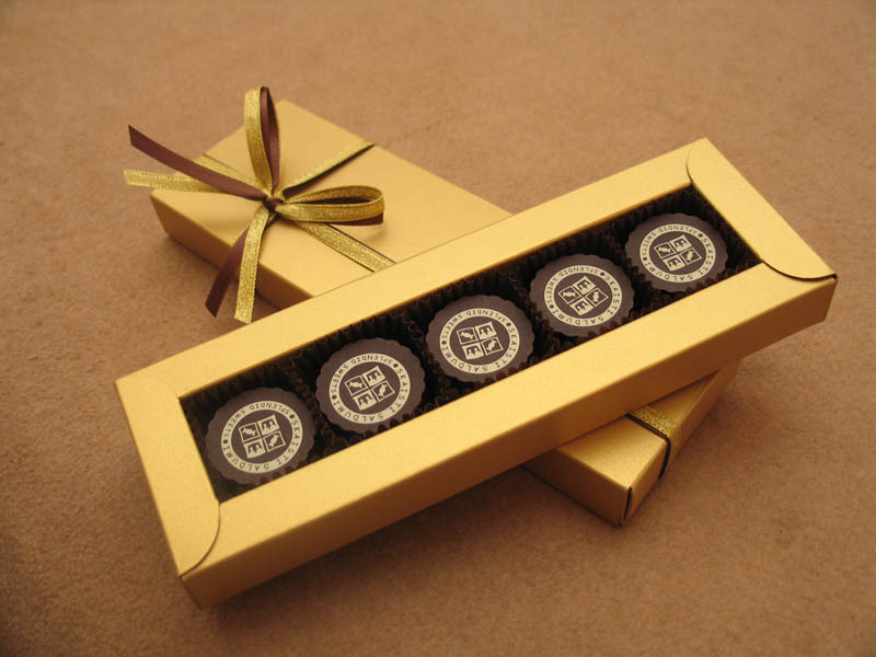 5 Конфеты с Начинкой Орехового Крема в коробочке, 65г (13 gr x 5 шт)