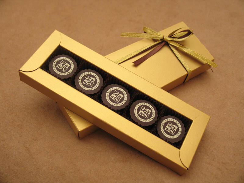 5 Конфеты с Начинкой Орехового Крема в коробочке, 65г (13 gr x 5 шт)