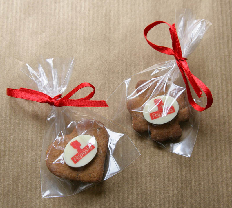Fortune Gift - 5g Gingerbread biscuit / Pepper Cookie with Chocolate in a Polybag with Ribbon