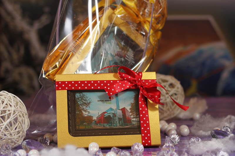 Construction Marketing - 90g Gift - Framed Chocolate Picture in a Box with Ribbon