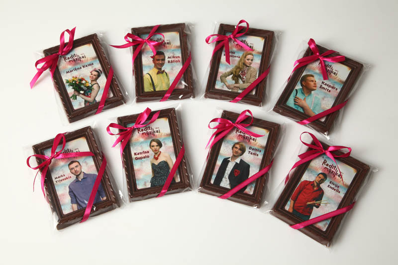 Fathers Day Gifts - Framed Chocolate Picture in a Polybag with Ribbon, 90g