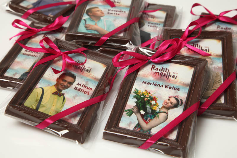 Teachers Day Gifts - Framed Chocolate Picture in a Polybag with Ribbon, 90g