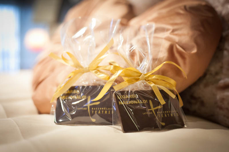 Chocolate On Pillow - Promotional Chocolate Bar in a Polybag with Ribbon, 20g