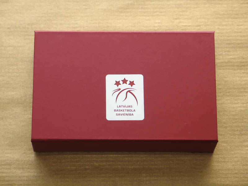 Печать на Коробках - 6 Конфет с Начинкой Орехового Крема в коробочке с магнитом, 78г (13 gr x 6 шт)